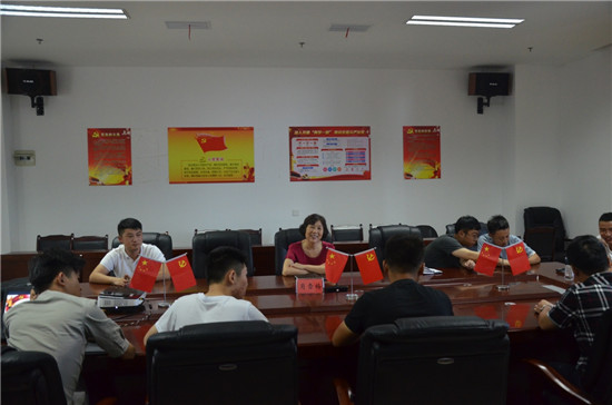 “傳承紅色基因、弘揚(yáng)八一精神”--城投集團(tuán)召開退伍軍人座談會(huì)